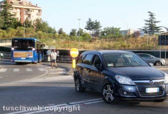 Autobus Cotral si sfrena