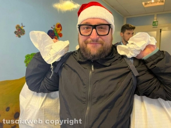Viterbo - Babbo Natale al reparto Pediatria Belcolle - Mammorappo