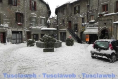 Bagnaia abbandonata sotto la neve