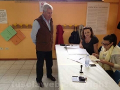 Leonardo Michelini al seggio