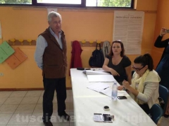 Leonardo Michelini al seggio