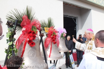 La benedizione delle campane di Villanova