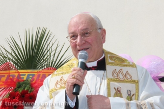La benedizione delle campane di Villanova - Il vescovo Lino Fumagalli