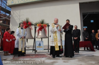 La benedizione delle campane di Villanova