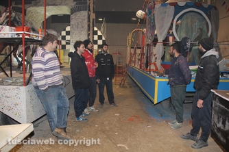 Carnevale di Ronciglione - Il backstage dei carri allegorici