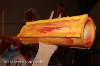 Carnevale di Ronciglione - Il backstage dei carri allegorici