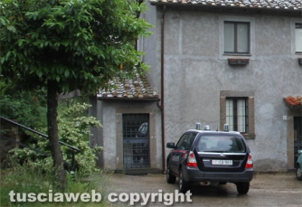 La casa posta sotto sequestro