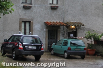 La casa posta sotto sequestro