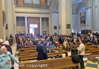 Viterbo - La processione dei boccioli, rosine e mini facchini di Santa Rosa