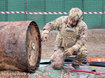 Viterbo - Gli artificieri sul posto