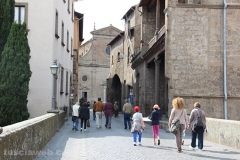 Turisti a Viterbo il 25 aprile