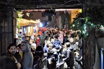 Boom di visite nel weekend al Caffeina Christmas village
