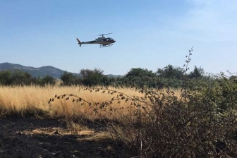 Bosco in fiamme a Latera
