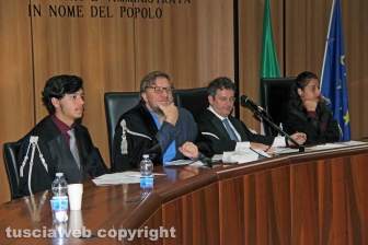 Viterbo - Bullismo e cyberbullismo, il processo simulato del liceo Ruffini
