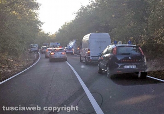 Tarquinia - Bus con bambini fuori strada in una cunetta sull'Aurelia bis