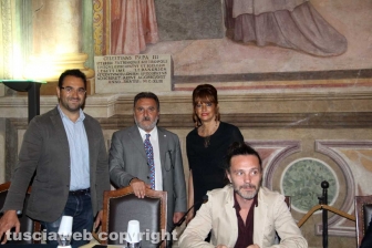 Caffeina - La Uil scuola incontra la politica per parlare di istruzione