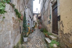 Una via a Calcata vecchia