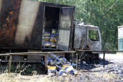 Camion in fiamme sulla Superstrada