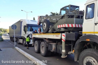 Camion in panne a via Genova
