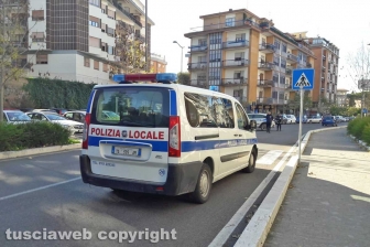 Camion in panne a via Genova