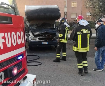 Viterbo - Camper a fuoco