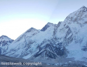 Il gruppo di Sisipuòfare al campo base dell'Everest