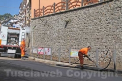 La protezione civile pulisce le strade di Canepina