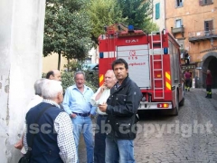 Il sindaco Palozzi con i suoi concittadini
