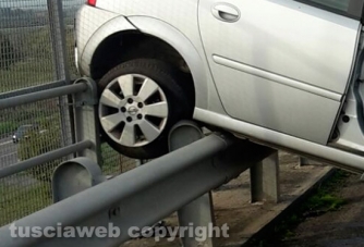 Carambola sulla Cassia