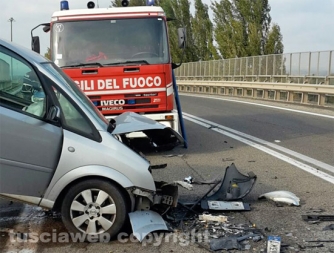 Carambola sulla Cassia