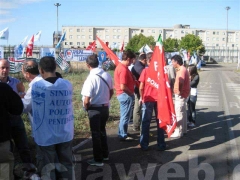 Protesta davanti al carcere