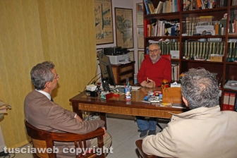 Carlo Pasquali nella redazione di Tusciaweb