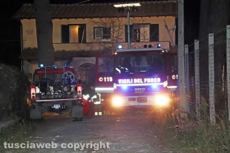 Casa in fiamme in strada Ciavalletta