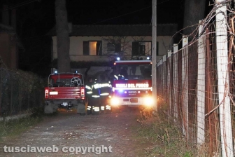 Casa in fiamme in strada Ciavalletta