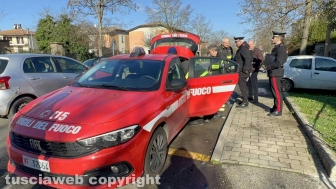 Oriolo Romano - Casa in fiamme nella notte, una donna morta e una salvata in extremis