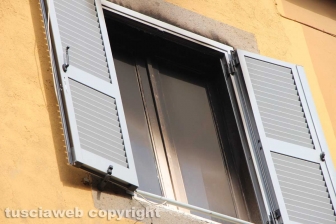 Viterbo - Casa in fiamme in via Lucchi