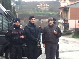 CasaPound in piazza da sola