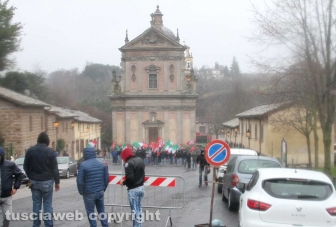 CasaPound in piazza da sola