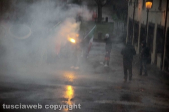CasaPound in piazza da sola