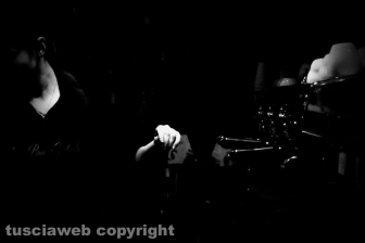 Cavare dalla luce, come la forma dal marmo