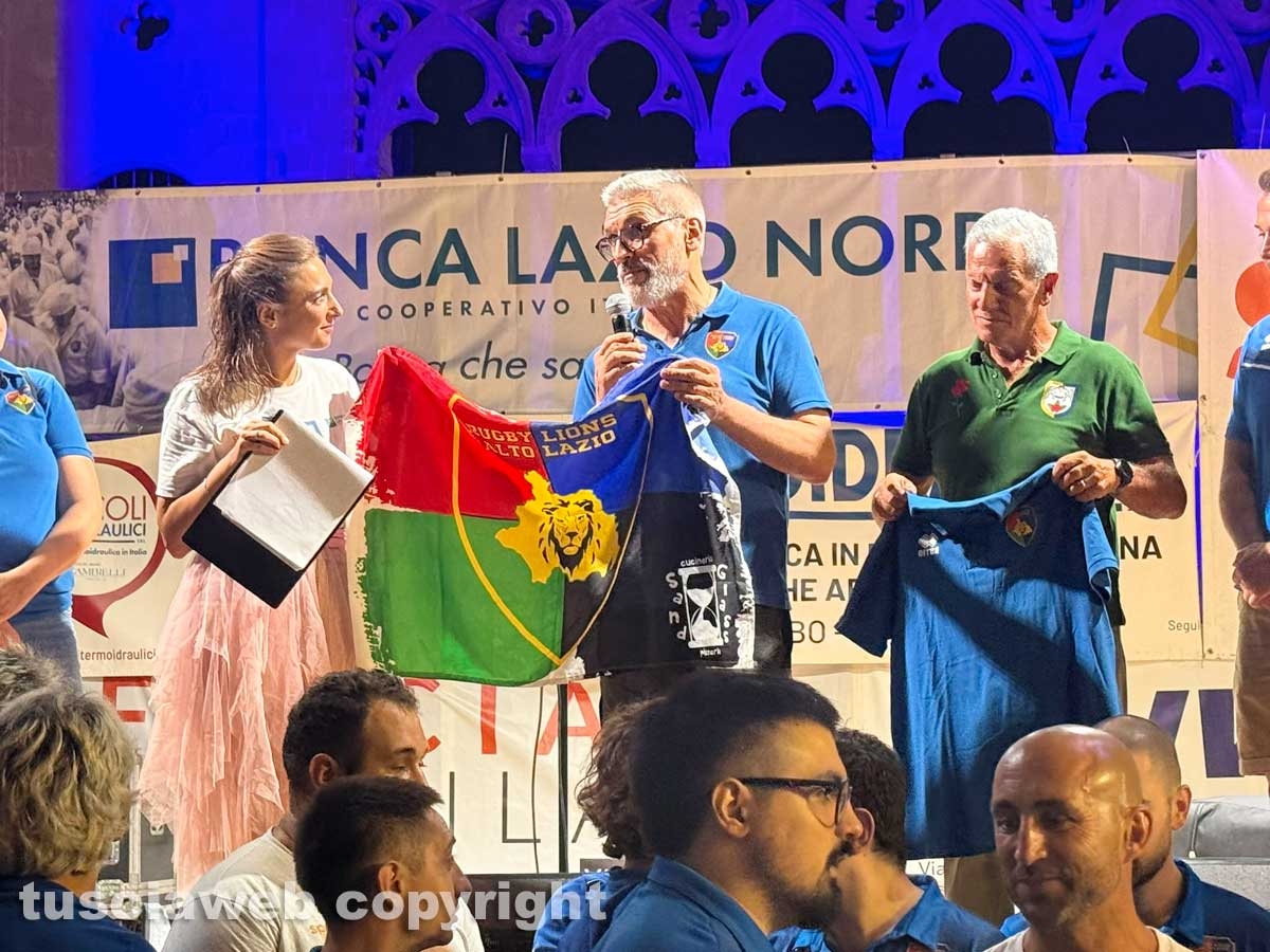 Viterbo - Cena dei facchini a piazza San Lorenzo - Seconda serata - La squadra di rugby Lions Alto Lazio