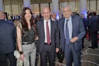Da sinistra: Barbara Gemelli (moglie di Maurizio Stirpe), Angelo Camilli Presidente di Unindustria e Maurizio Stirpe Vicepresidente di Confindustria