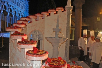 Cene in piazza, arrivano torta e cavatelli