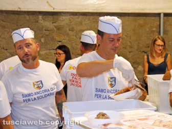 Viterbo - Santa Rosa - Cene in piazza