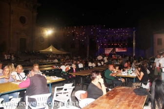 Cene in piazza San Lorenzo