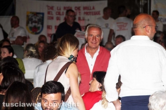 Cene in piazza San Lorenzo