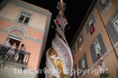 Cento fantastiche foto della Macchina e dei facchini