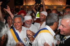 Cento fantastiche foto della Macchina e dei facchini