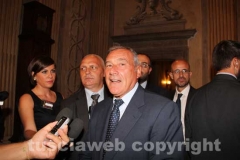 Cento fantastiche foto della Macchina e dei facchini