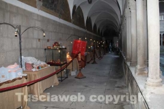 Cento presepi nel chiostro del Bramante